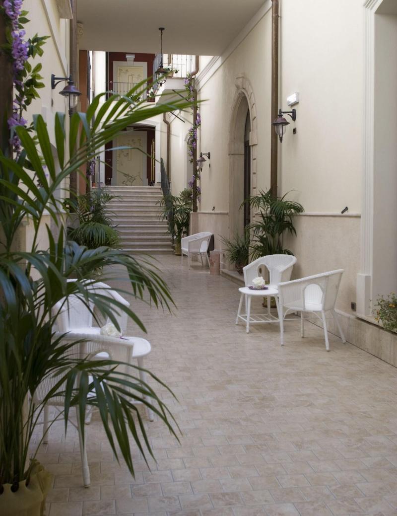 الشقق الفندقية بوفالينو مارينافي  Palazzo Reginella المظهر الخارجي الصورة