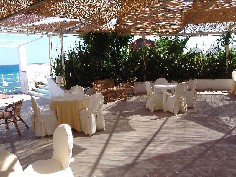 الشقق الفندقية بوفالينو مارينافي  Palazzo Reginella المظهر الخارجي الصورة