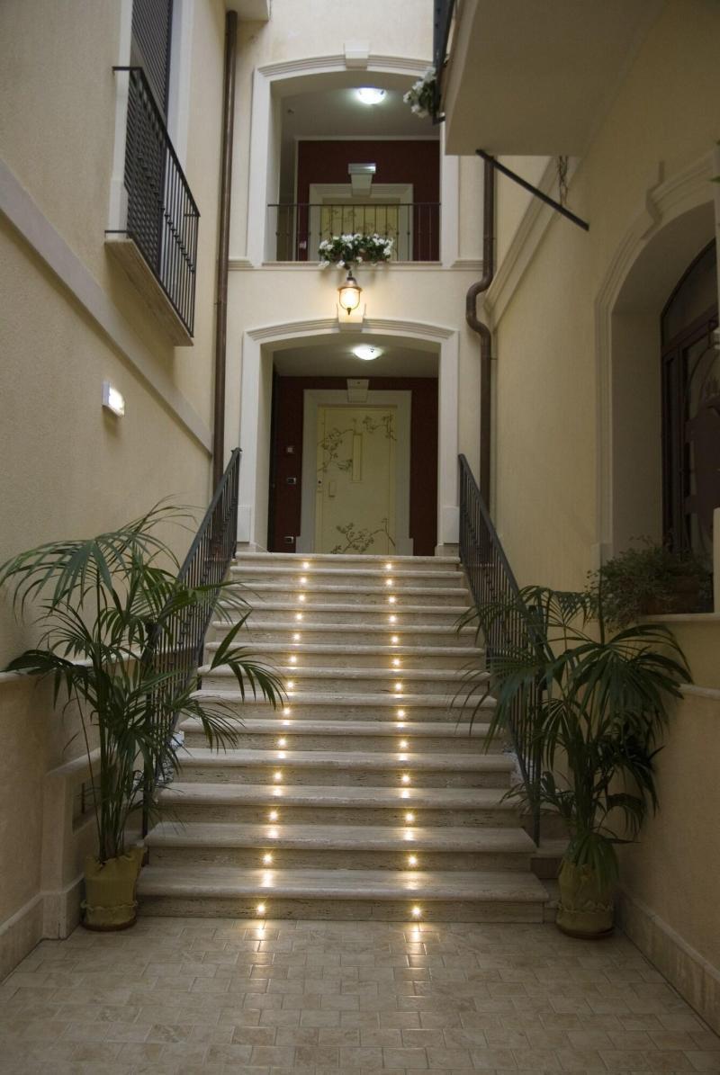 الشقق الفندقية بوفالينو مارينافي  Palazzo Reginella المظهر الخارجي الصورة